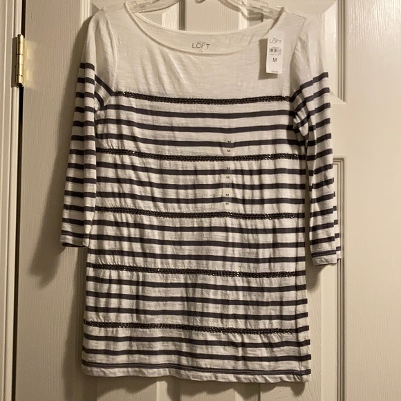 LOFT Tops - 💚💚 LOFT Women’s Striped Blouse (NWT) size M